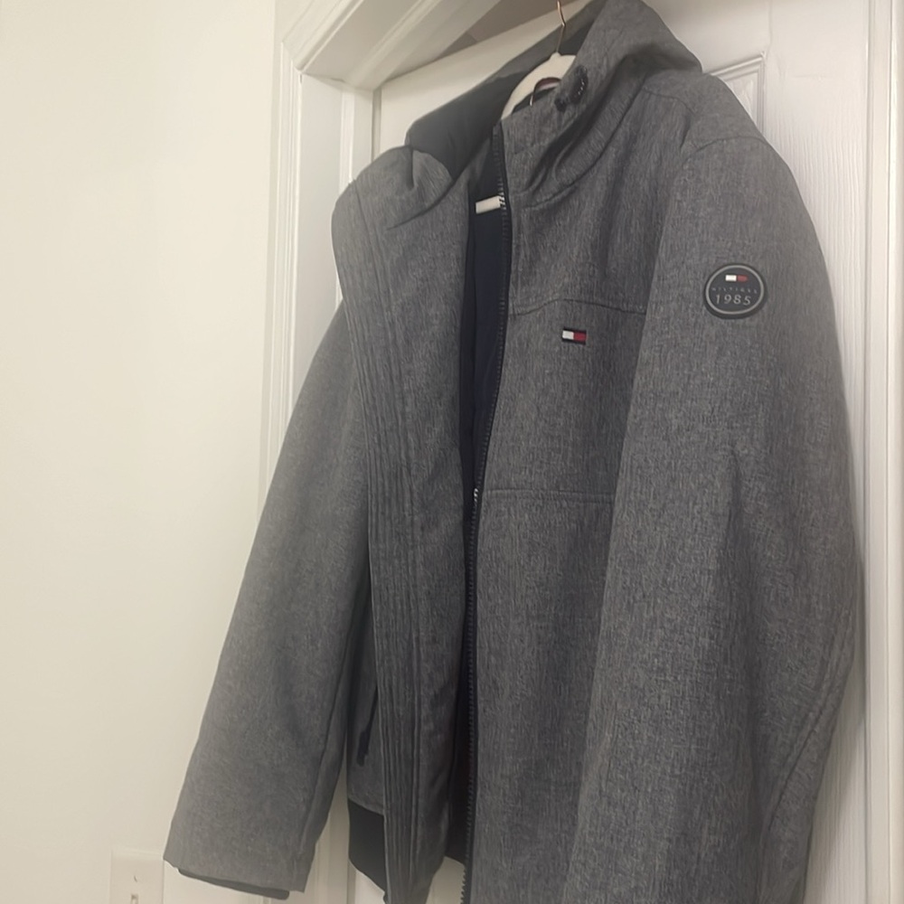 COPY - Men’s Tommy Hilfiger coat - Picture 4 of 8